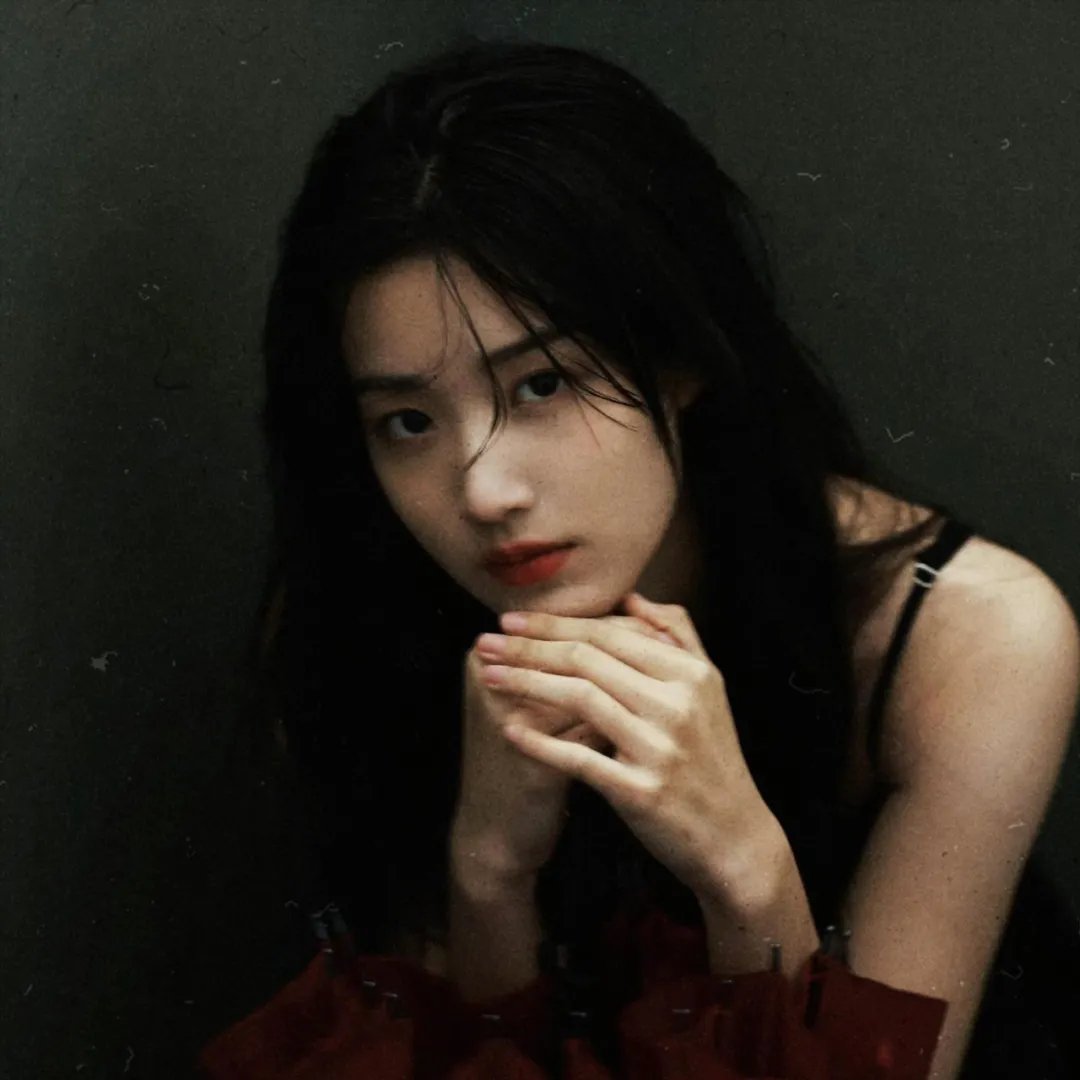 第三个妈妈海报